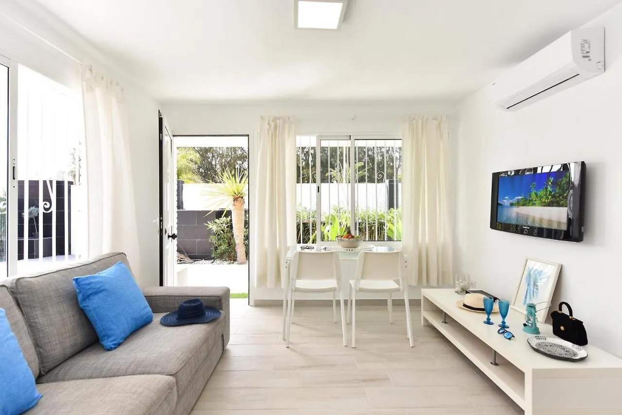 Holiday home Beach House With Private Pool In San Agustin Et2 Spain